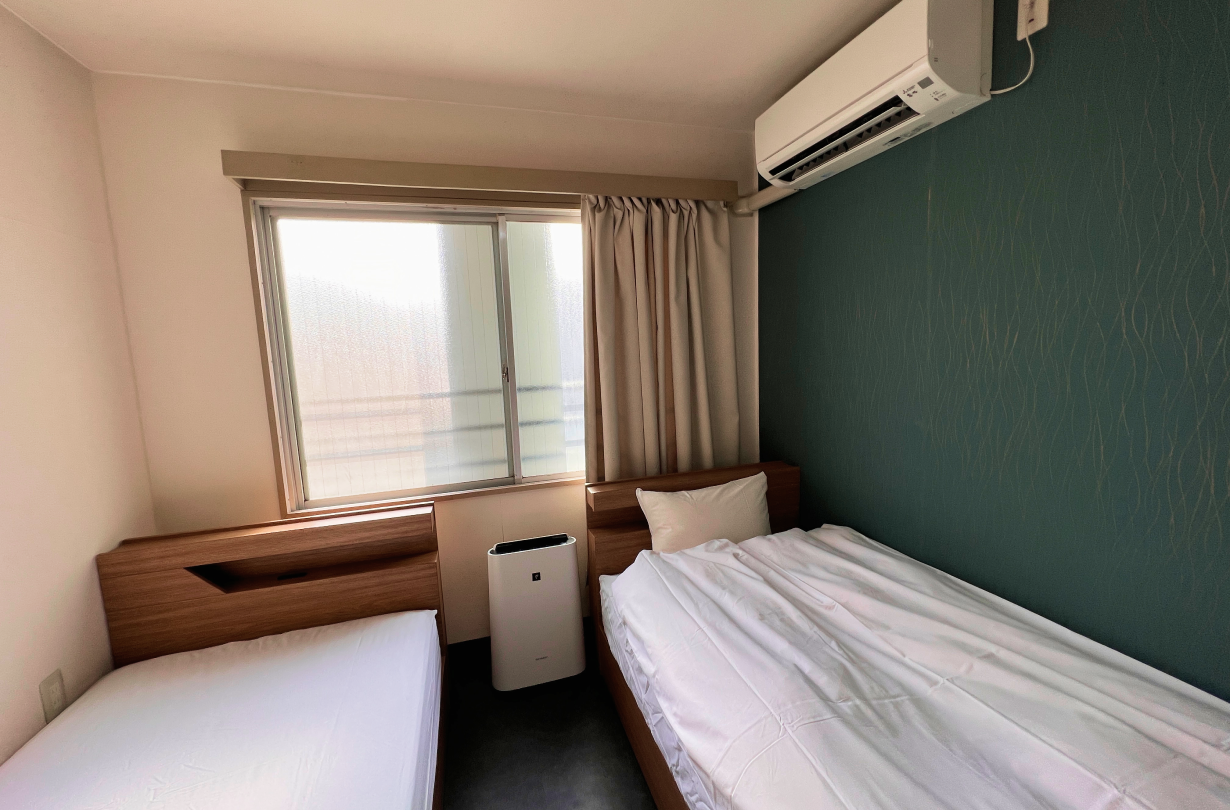 福江港から徒歩10分のコスパ抜群なゲストハウス×コワーキングスペース | ゲストハウス五島時光宿泊記 – kZm Freedom Journey